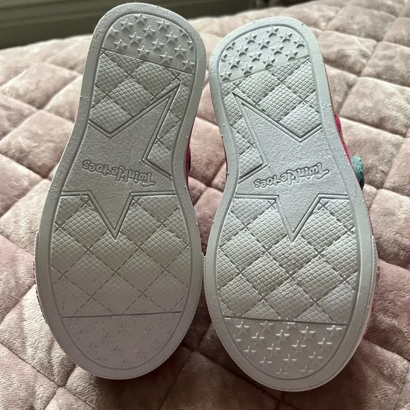 Toddler Light-Up Skechers - Twinkle Toes - Picture 5 of 6